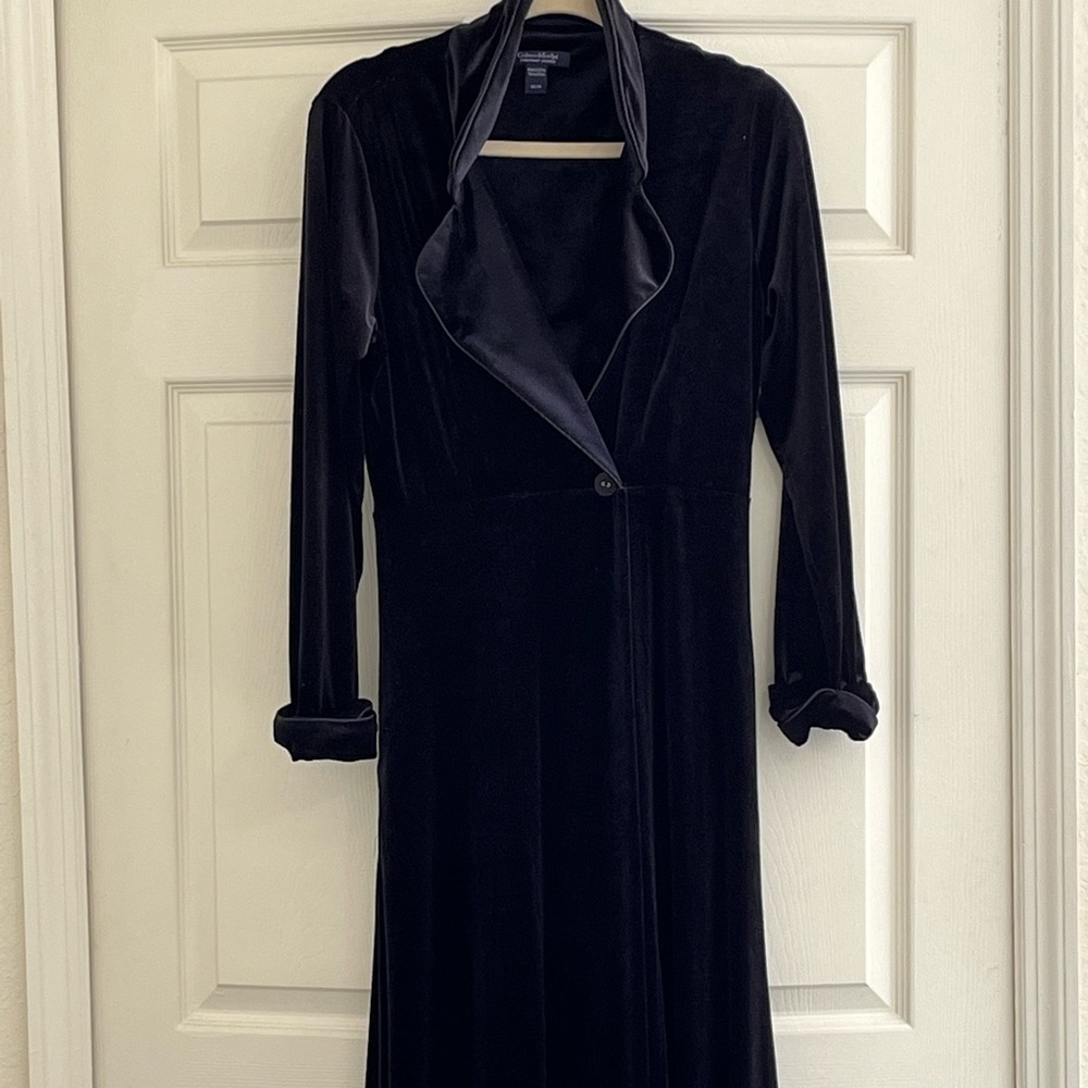 Black velvet house dress sz XS by Crabtree & Evelyn